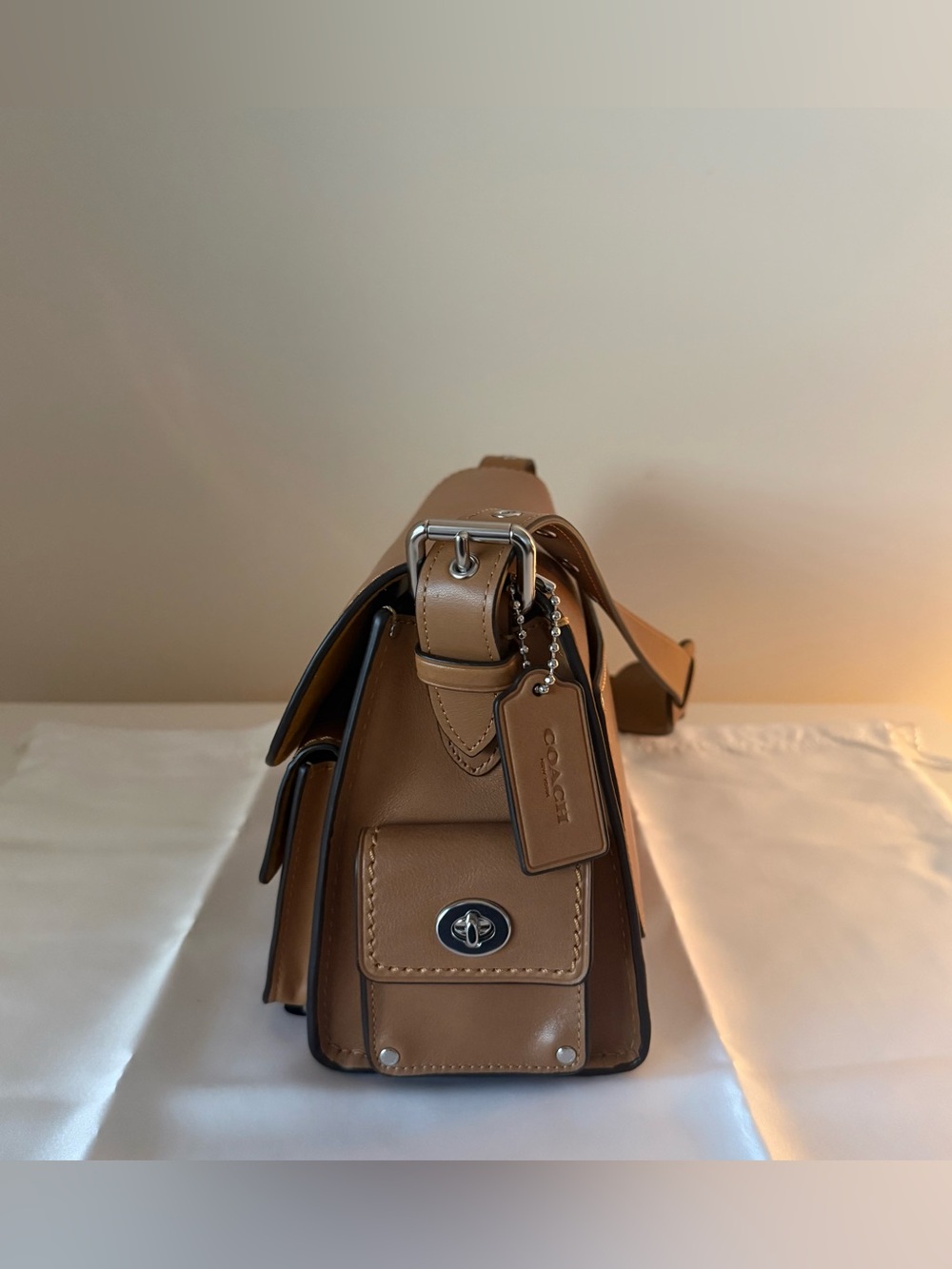 Coach Cargo Pocket Tabby - Picture 5 of 11